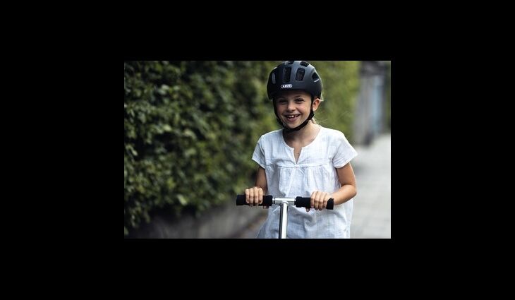 ABUS Helm Youn-I 2.0 black violet M 52-57 cm