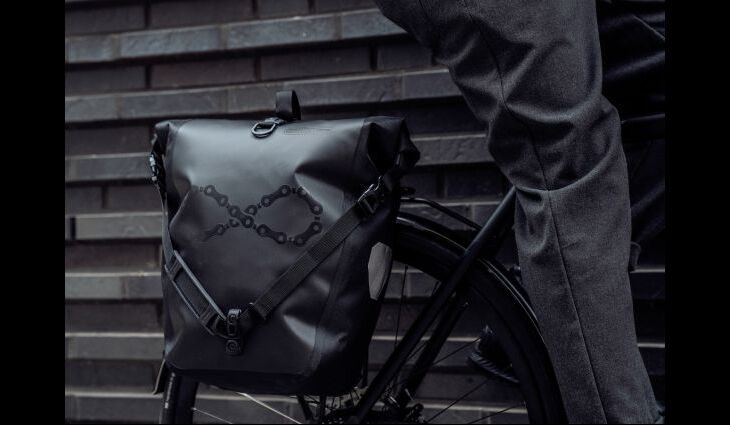 ORTLIEB Back-Roller Design Infinite black 20 L